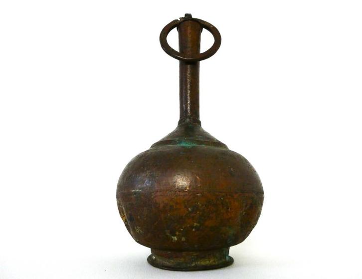 Antieke roodkoperen fles met hoge smalle hals, Antiek en Kunst, Antiek | Koper en Brons, Koper, Ophalen of Verzenden