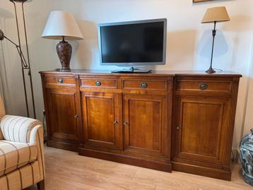 Dressoir Louis XVI - Massief kersenhout beschikbaar voor biedingen