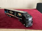 Iveco Stralis met oplegger in plastic doosje COLOSSOS, Hobby en Vrije tijd, Modelauto's | 1:87, Ophalen of Verzenden, Bus of Vrachtwagen