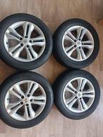 Winterbanden Nissan Qashqai 5x114.3 215/60R17, Ophalen, Gebruikt, Nissan