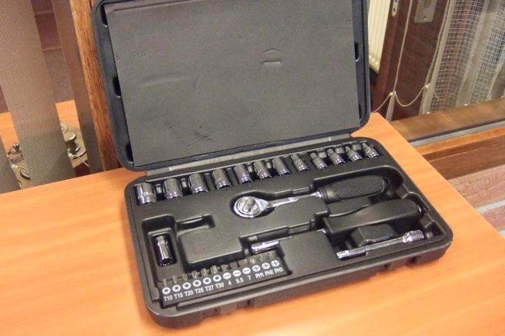 Doppenset 28- delig, Auto diversen, Autogereedschap, Nieuw, Ophalen