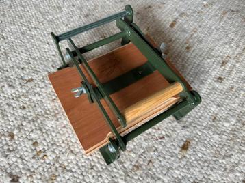Woodzilla - A5-size hand lino press - handpers beschikbaar voor biedingen