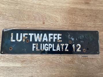 Luftwaffe Fliugplatz 12 metalen bordje 40x10 cm beschikbaar voor biedingen