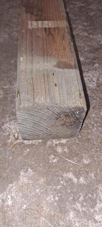 Geimpregneerde tuinpalen, 88mm x 88mm beschikbaar voor biedingen