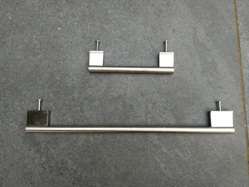 RVS handgrepen Ikea, Huis en Inrichting, Keuken | Keukenelementen, Zo goed als nieuw, Minder dan 100 cm, Minder dan 50 cm, Minder dan 25 cm