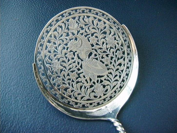 Grote zilveren schep, pastei, spiegelei schep, Indonesië, Antiek en Kunst, Antiek | Goud en Zilver, Zilver, Verzenden