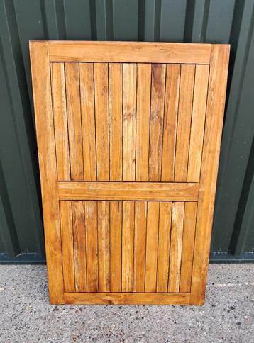 Teakhouten tafelblad 110 x 70 cm, dikte 25 mm beschikbaar voor biedingen