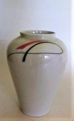 Vaasje wit porselein met roze en antraciet versiering (7677), Ophalen, Zo goed als nieuw, Aardewerk of Porselein, Minder dan 50 cm