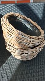 Rotan plantenpotten - set van 2, Tuin en Terras, Bloempotten, 25 tot 40 cm, Overige materialen, Gebruikt, Rond