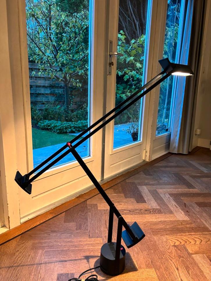 Artimide tizzio design lamp, Huis en Inrichting, Lampen | Tafellampen, Gebruikt, Minder dan 50 cm, Ophalen of Verzenden