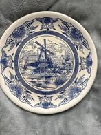 Delfts Blauw Bordje met Molen, Antiek en Kunst, Ophalen of Verzenden