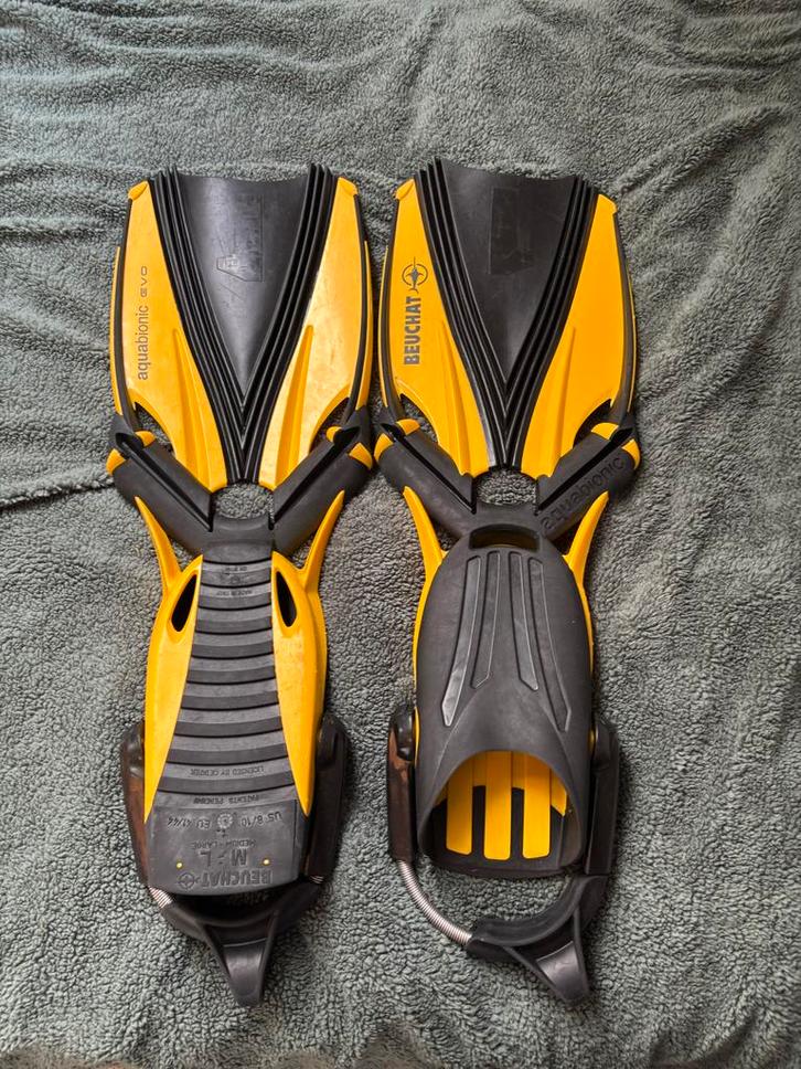 Beuchat Duikvinnen M-L - Weinig gebruikt, Watersport en Boten, Duiken, Ophalen of Verzenden