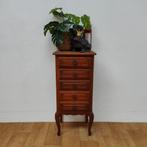 Vintage houten ladekastje Queen Ann ladekast nachtkastje 304, Valkenswaard, Gebruikt, Info@flashbackfurniture.nl, Eikenhout