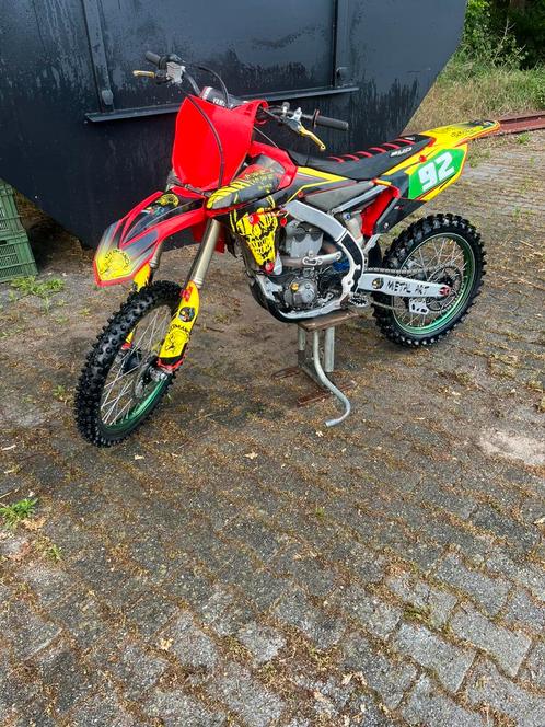 Yamaha yzf 250 2015, Fietsen en Brommers, Brommers | Crossbrommers, Zo goed als nieuw, Yamaha, Ophalen