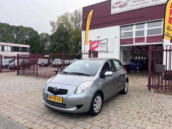 Toyota Yaris 1.3 16V VVT-I 5DR MMT Sol, Auto's, Toyota, Bedrijf, Te koop, Yaris, ABS, Airbags, Airconditioning, Boordcomputer