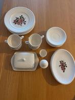Briar rose wedgwood servies, Antiek en Kunst, Ophalen