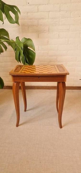 Italiaanse schaaktafel met muziekdoos, opknapper, Hobby en Vrije tijd, Gezelschapsspellen | Bordspellen, Gebruikt, Een of twee spelers