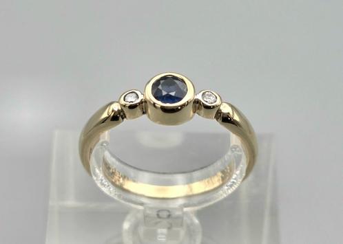 Gouden Vintage ring edelsteen saffier en diamant. 2025/464., Sieraden, Tassen en Uiterlijk, Ringen, Zo goed als nieuw, Dame, 17 tot 18