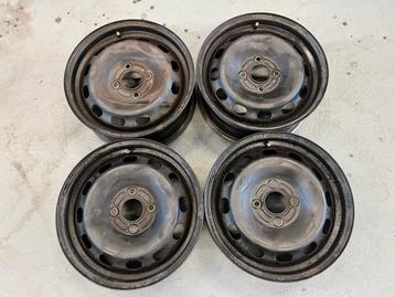 Stalen velgen Ford 15 inch 4x108 beschikbaar voor biedingen
