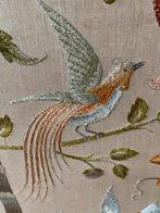 Geborduurd kamerscherm met vogels en bloemen, Ophalen