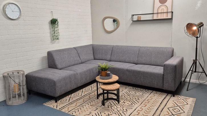GRATIS LEVERING Hoekbank grijs z.g.a.n 261x220 || GEREINIGD, Huis en Inrichting, Banken | Bankstellen, Zo goed als nieuw, Hoekbank