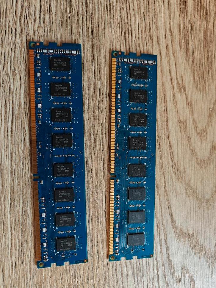 Hynix 4GB DDR3 PC3-12800U, Computers en Software, Desktop Pc's, Gebruikt, Minder dan 2 Ghz, 4 GB, Ophalen