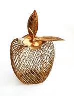 Vintage goudkleurige metalen appel van gaas, Ophalen