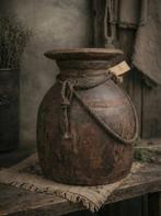 Nepalese houten kruik | antiek | €45 | Sober Wonen, Overige materialen, Overige kleuren, 50 tot 75 cm, Ophalen of Verzenden