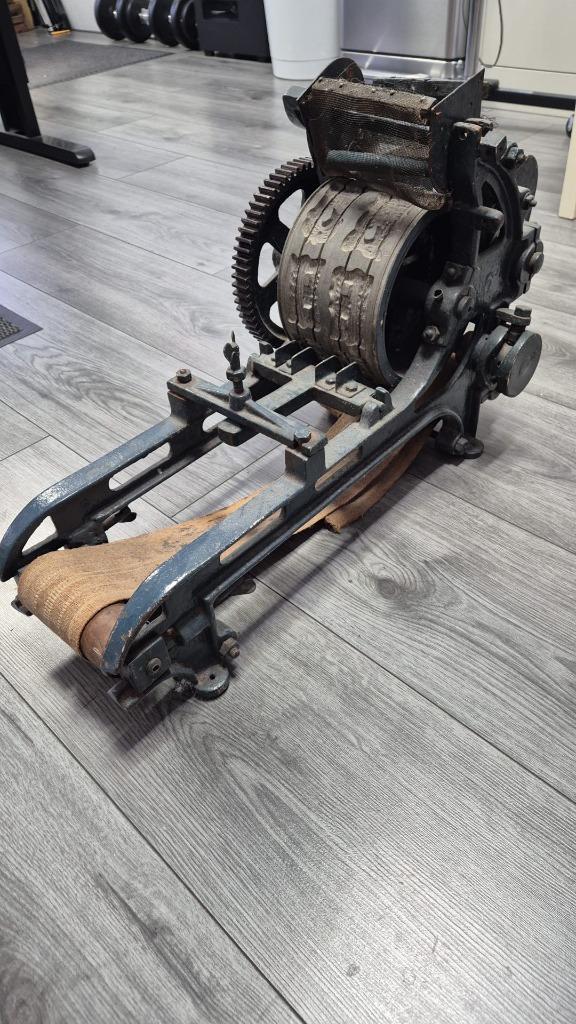 Speculaas machine antiek, Antiek en Kunst, Antiek | Gereedschap en Instrumenten, Ophalen