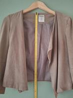 Stijlvol beige suede-look jasje van Bershka (maat S), Beige, Zo goed als nieuw, Jasje, Maat 36 (S)