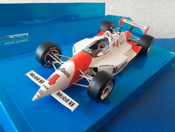 1:18 Minichamps Penske PC 22 #4, Fittipaldi, Winner Indy 500 beschikbaar voor biedingen