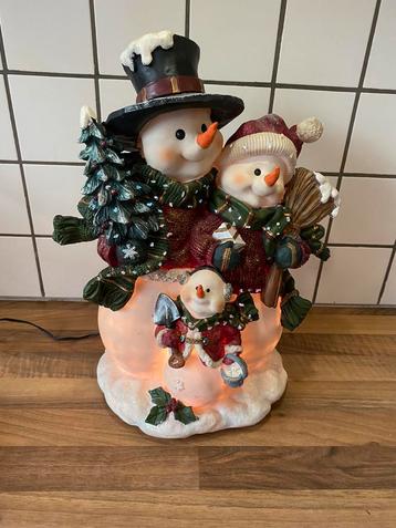 Sneeuwpoppen met LED Verlichting beschikbaar voor biedingen