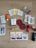 Set proefjes gezichtsverzorging o.a. Chanel, YSL, Lancome, Sieraden, Tassen en Uiterlijk, Uiterlijk | Gezichtsverzorging, Ophalen of Verzenden