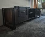 Tv meubel, Huis en Inrichting, Gebruikt, 100 tot 150 cm, Ophalen of Verzenden, Industrieel
