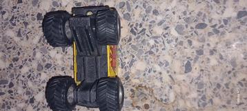 Monster truck Mercedes 307  beschikbaar voor biedingen