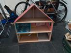 Leuk houten poppenhuis, Ophalen, Gebruikt, Poppenhuis