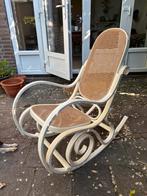 Vintage rotan schommelstoel, Ophalen, Gebruikt, Rotan