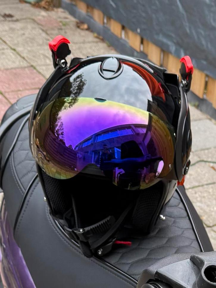 Roof Boxer V8 Alpha helm, Fietsen en Brommers, Brommerhelmen, Zo goed als nieuw, Ophalen of Verzenden