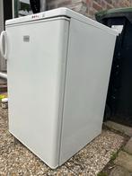 Zanussi vriezer - Vrieskast, Witgoed en Apparatuur, Vrieskast, Gebruikt, Minder dan 85 cm, Minder dan 60 cm