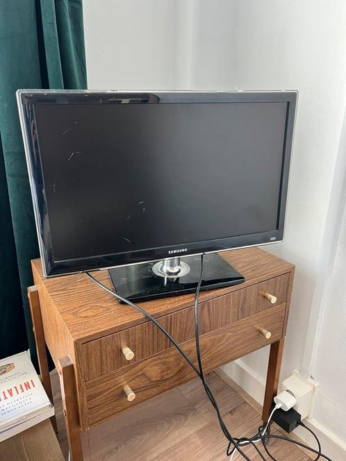 Goed tv schermpje 52x32 cm, Audio, Tv en Foto, Soundbars, Zo goed als nieuw, Ophalen of Verzenden