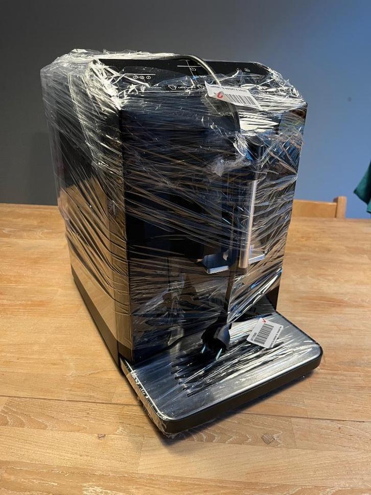 Siemens EQ300 volautomatische koffiemachine, Witgoed en Apparatuur, Koffiezetapparaten, Zo goed als nieuw, Koffiebonen, Koffiemachine