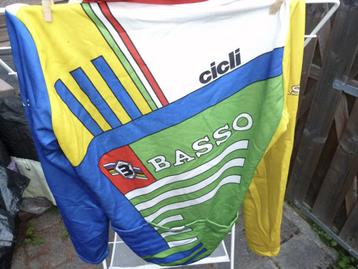 wielren t-shirt iets dikkere polyester BASSO - M (L)  beschikbaar voor biedingen