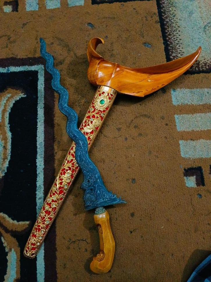 Antieke Kris Wayang 13 Luk Ladrang Solo Krawangan SVA21, Antiek en Kunst, Kunst | Niet-Westerse kunst, Verzenden