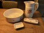Oude waskom met kan, zeep en kam bakje, Antiek en Kunst, Antiek | Keramiek en Aardewerk, Ophalen of Verzenden