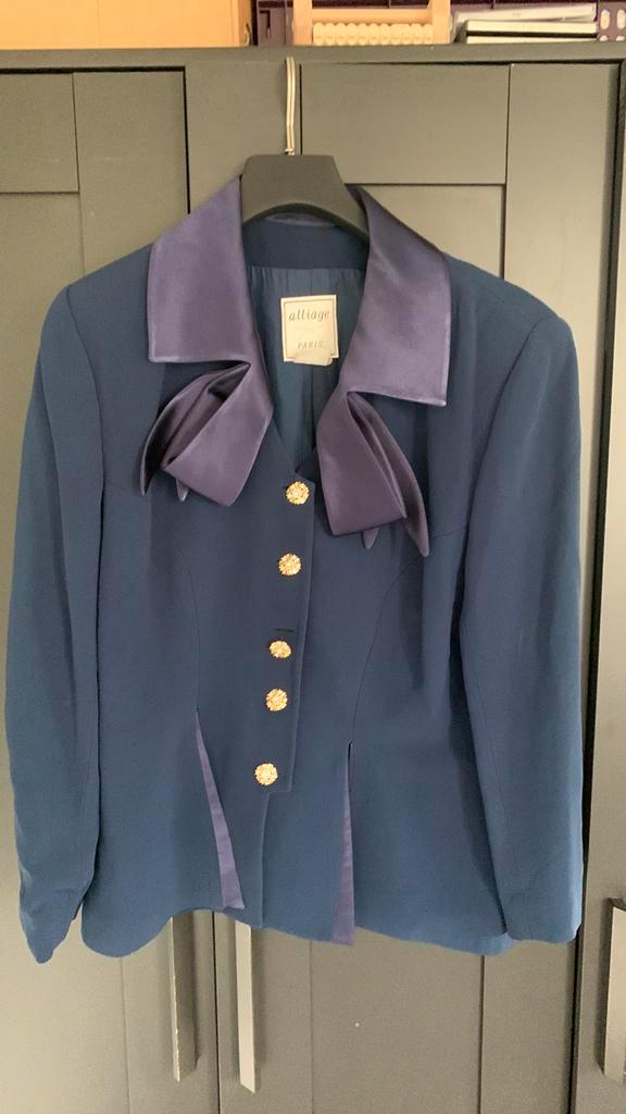 Alliage paris blazer maat l - xl, Kleding | Dames, Jassen | Winter, Zo goed als nieuw, Maat 46/48 (XL) of groter, Blauw, Ophalen of Verzenden