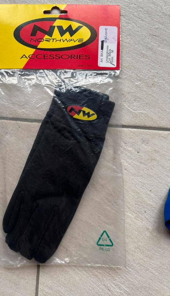 Fleece handschoenen Northwave M - nieuw!, Kleding | Heren, Mutsen, Sjaals en Handschoenen, Zo goed als nieuw, Handschoenen, Ophalen of Verzenden