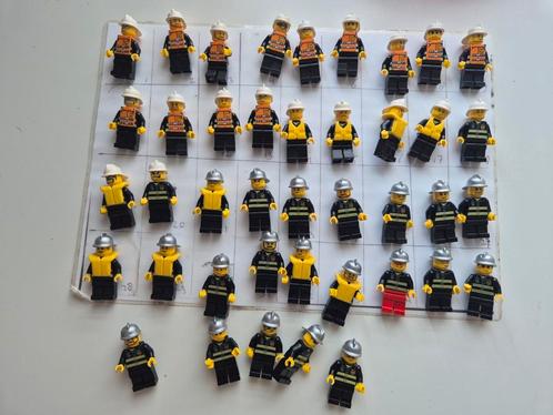 Lego adv28 city brandweer wit zilver helm poppetjes, Kinderen en Baby's, Speelgoed | Duplo en Lego, Zo goed als nieuw, Ophalen of Verzenden
