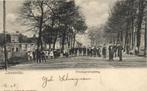 Leeuwarden - Groningerstraatweg met veel volk -1905, Verzenden, Voor 1920, Gelopen, Friesland