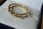 Gouden design ring met 3 diamantjes, Sieraden, Tassen en Uiterlijk, Verzenden, Zo goed als nieuw, 17 tot 18, Met edelsteen