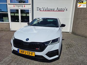 Skoda Octavia 1.4 TSI RS iV PHEV Business hud alcantara245pk beschikbaar voor biedingen
